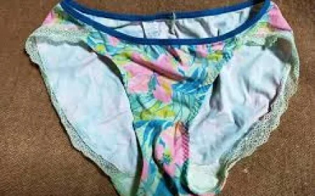 Mimpi Diberi Celana Dalam Bekas? Jijik Sih, Tapi Ini Artinya Menurut Primbon dan Psikologi!