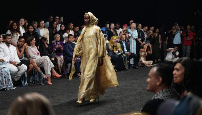 Benang Jarum Memukau Dubai Fashion Week dengan Koleksi Terinspirasi Alam