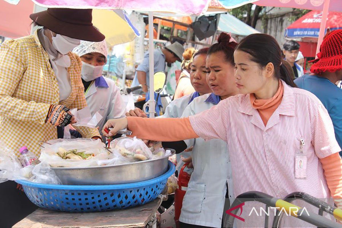 Kamboja Naikkan Upah Pekerja Tekstil, Prioritaskan Kesejahteraan