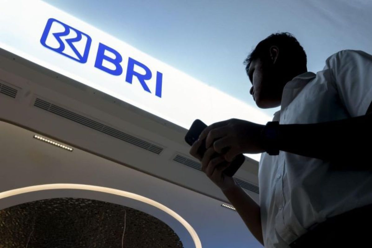 BRI Perketat Transaksi M-Banking Berdasarkan Jenis Kartu Pengguna