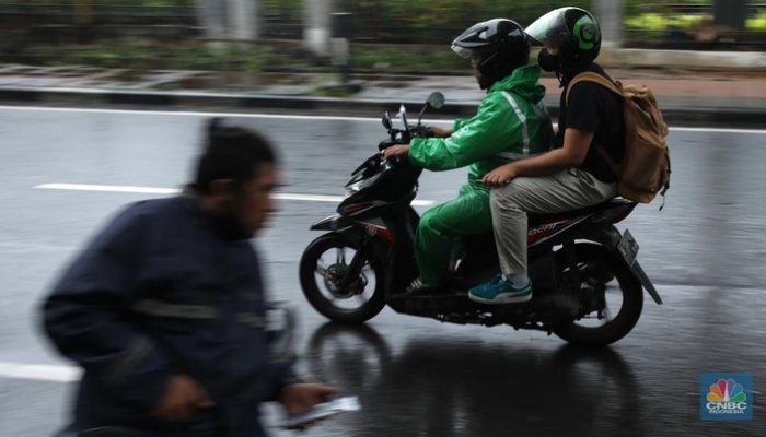 Kekhawatiran Presiden Jelang Lengser Terwujud di Tanah Air